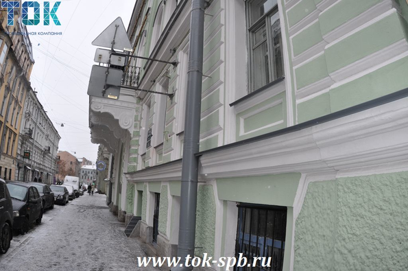 The facade of the building of the St. Petersburg State University of Industrial Technologies and Design is finished.